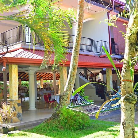 Little Villa Hotel Wadduwa Exteriér fotografie